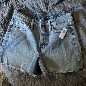 New Old Navy Jean Shors